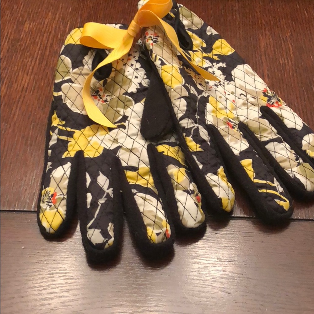 Vera Bradley Gloves